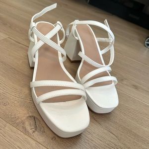 Urban outfitters size 7 white platform shoes worn once